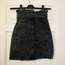 black denim skirt Image 3