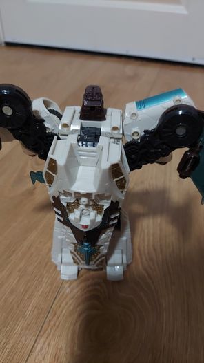 Transformer / toy