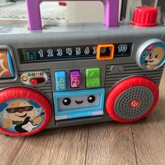 Fisher price beats boom box