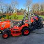 Kubota g231 high dump mower Image 5