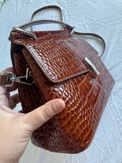 crossbody bag leather