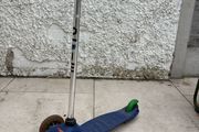 Free micro scooter
