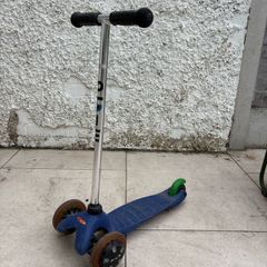 Free micro scooter