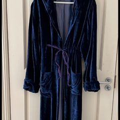 Vintage Avoca - Purple faux suede cape jacket with hood