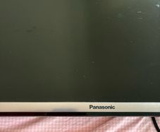 Panasonic 32" LCD TV