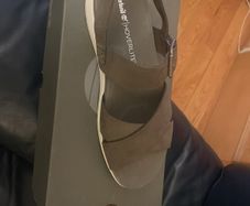 sandles