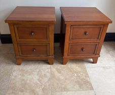 Bedside lockers