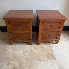 Bedside lockers