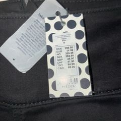 brand new jeans from Pieces