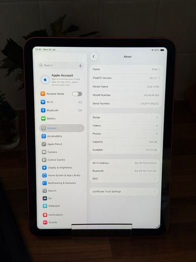 iPad 11 (A16) 128GB 97% Battery life