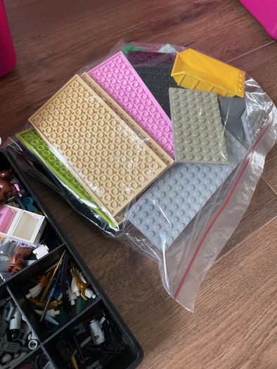 Very large collection of Lego