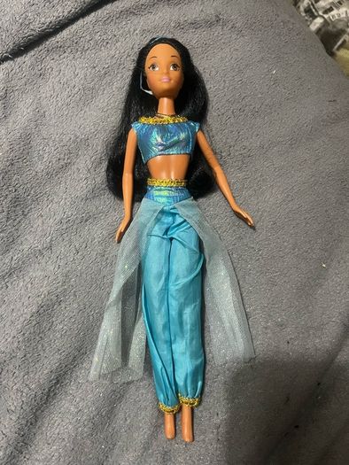 Jasmin Aladdin Doll