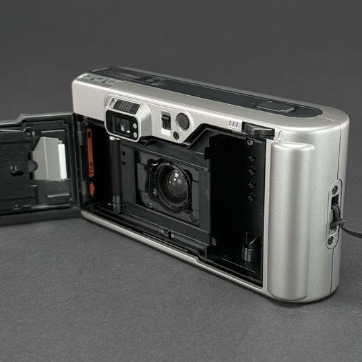 Mint PENTAX ESPIO 80 ZOOM Point & Shoot 35mm Film Camera
