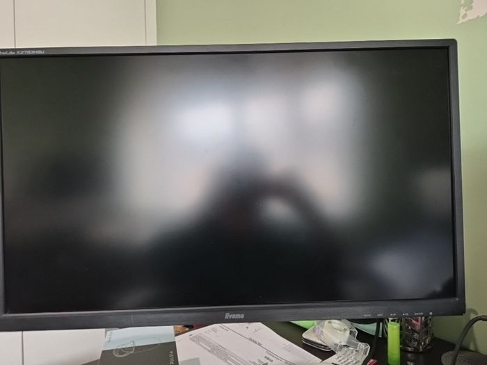 Computer  27"Full HD Monitor + Adjustable Monitor Arm