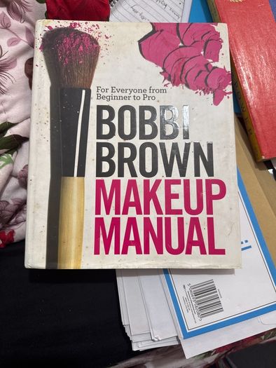 makeup book for everyone to pro