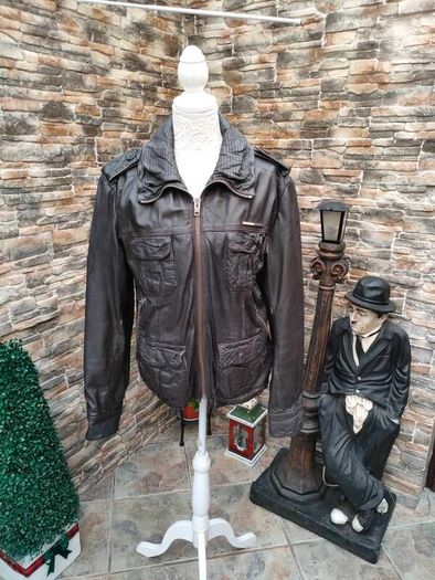 Men's Vintage Style Superdry leather jacket  Size L
