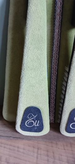 Vintage Wall Hanging Clothes Brush Set