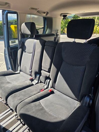 2013 Nissan Serena