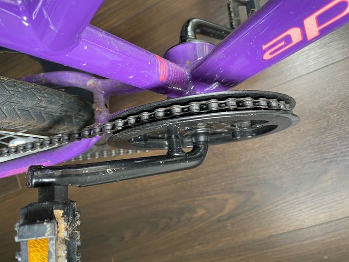 Apollo Envy Junior Hybrid Bike 20" Wheel - Excellent Condition