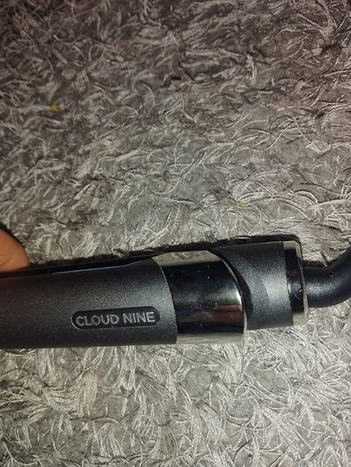Hair straightener