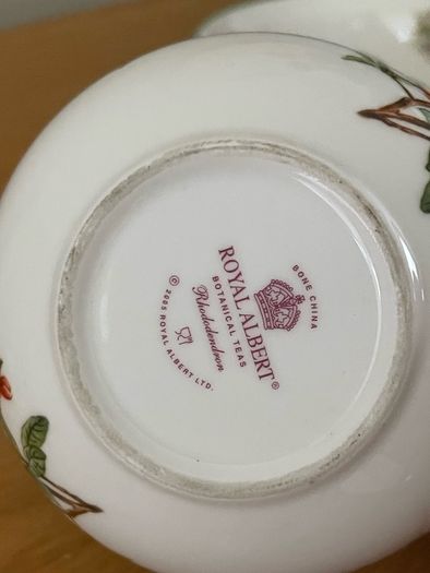 Royal Albert bowls