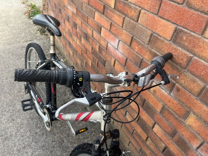 27.5 Inch Jeep Wrangler bike