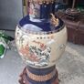 Large vase Image 3