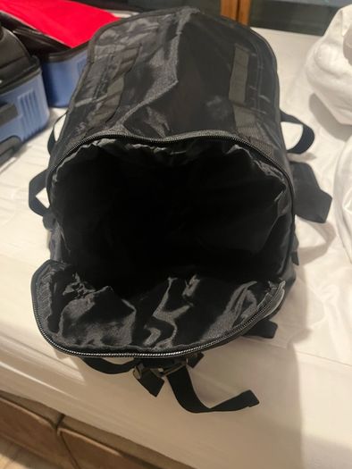 Duffel/Sports/Travel Bag