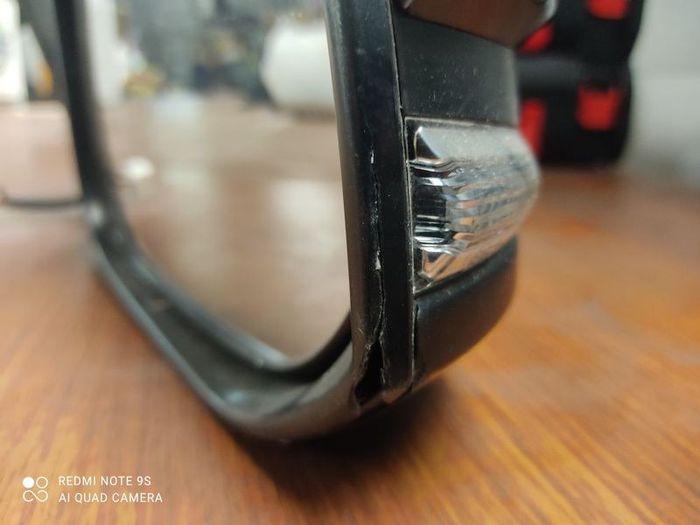 2015 Toyota Rav4 RH mirror complete