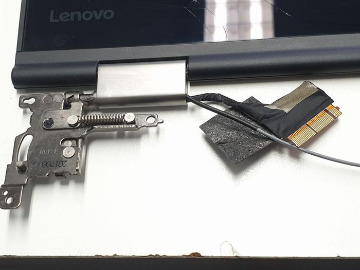 Lenovo Screen Assembly ThinkPad X1 Yoga 2nd Gen 14" 1920x1080, Glass Damaged