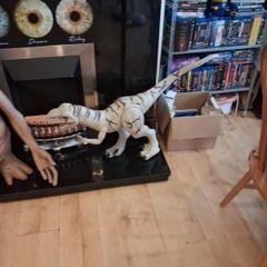Mattel Jurassic World Super Colossal Atrociraptor action figure