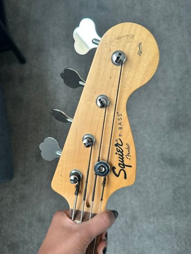Electric bass - Fender Squier P-Bass Affinity Series