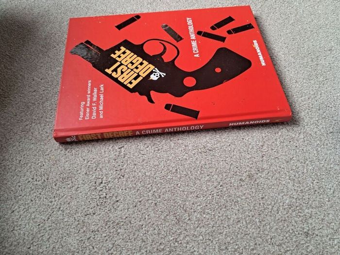 graphic novel  - first degree HC