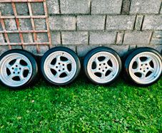 R18 5x112 Porsche Twist replica alloy wheels staggered with tyres