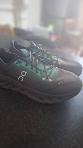 ON men sneakers