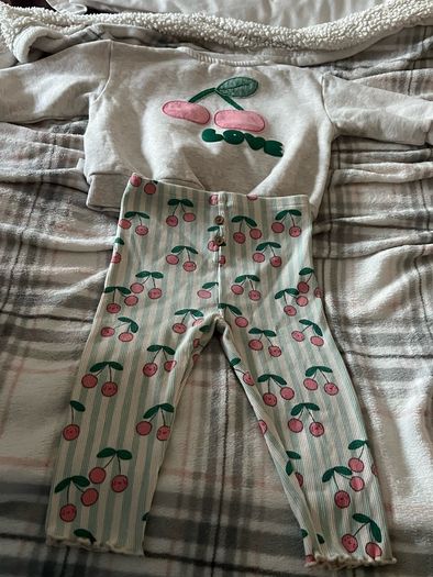 Girls two piece 9/12 mths new never worn
