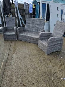 garden chairs
