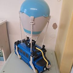 Toy bus