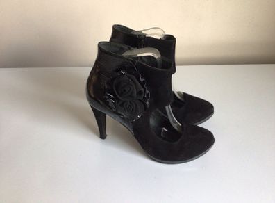 Ladies Gino Vaello Black patent leather and suede high heel court shoes Eu 40 size 6.5