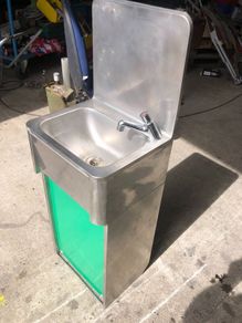hotel industrial sinks