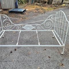 19th Century Cast Iron day bed