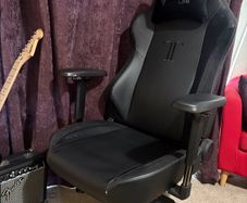 Secretlab Titan 2020 Gaming chair - PU leather