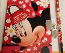 New Minnie mouse diary key and pencil