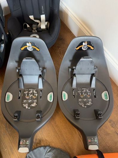 Cybex Priam Complete System  2no ISOFIX bases