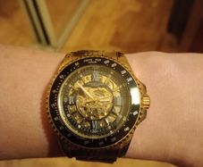 Services Watches.