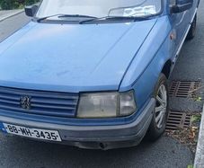 Peugeot 309