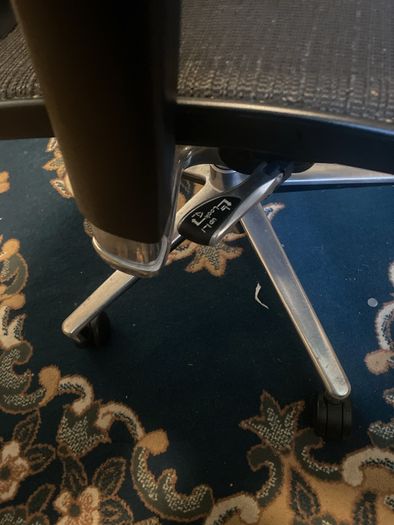 Ergonomic chair