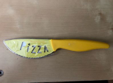Pizza knife yellow