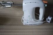 Hand mixer