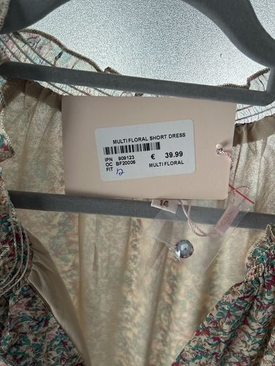 Emily & Me Size 14 Short Dress